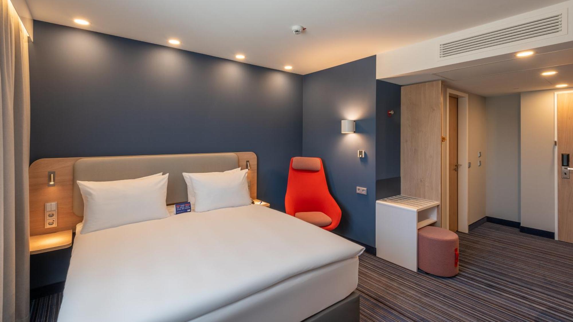 Holiday Inn Express - Hamburg South A7-As42 By Ihg 埃格斯托夫 外观 照片