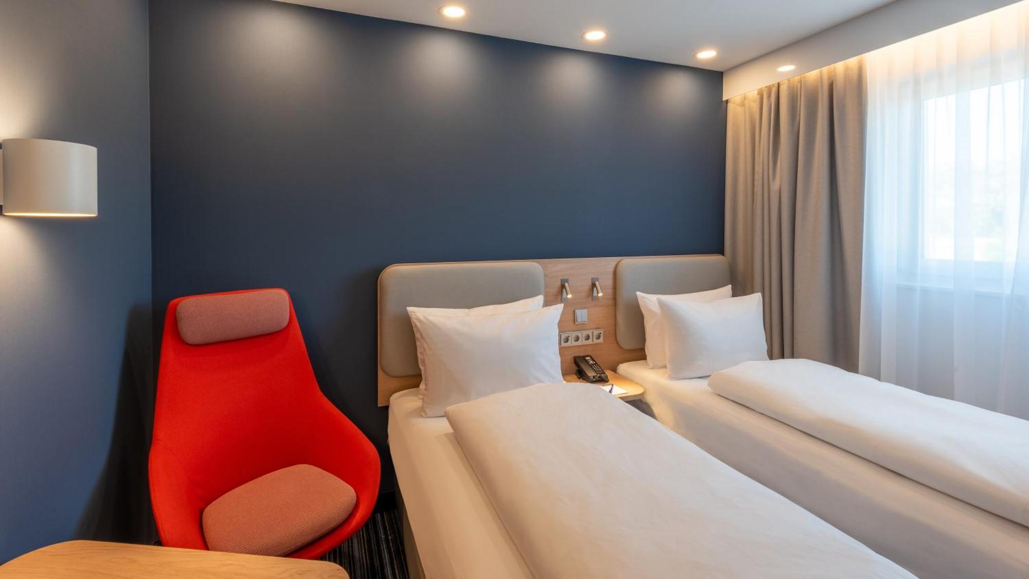 Holiday Inn Express - Hamburg South A7-As42 By Ihg 埃格斯托夫 外观 照片
