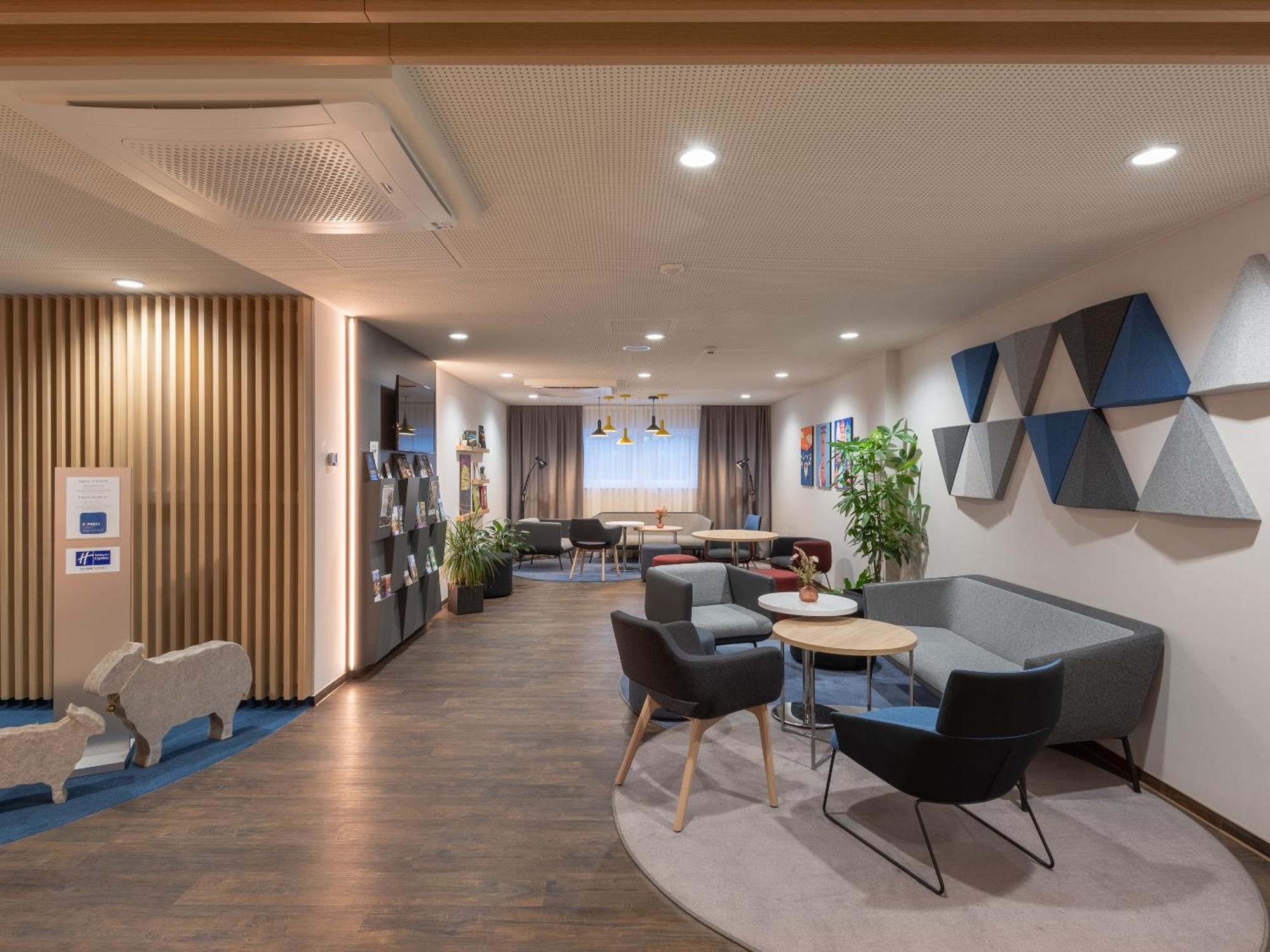 Holiday Inn Express - Hamburg South A7-As42 By Ihg 埃格斯托夫 外观 照片