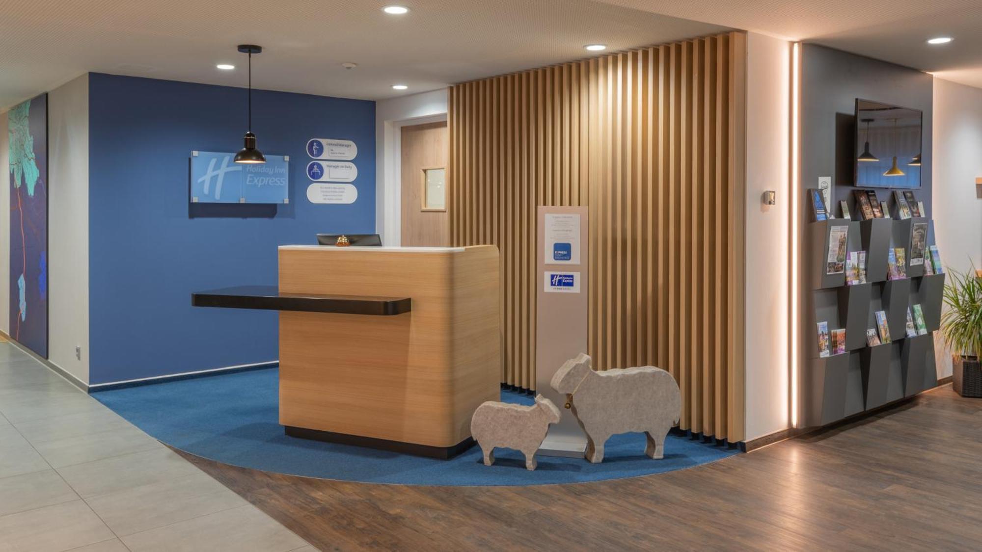 Holiday Inn Express - Hamburg South A7-As42 By Ihg 埃格斯托夫 外观 照片